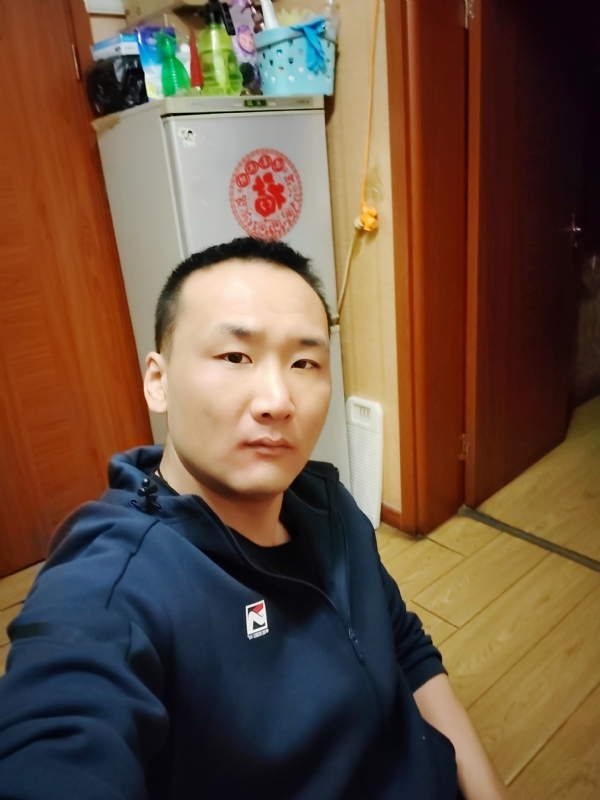 子昂的第一张照片--长春残疾人相亲网