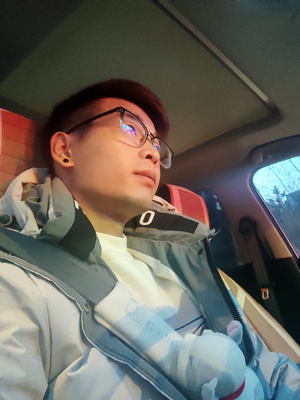 小奕的第二张照片--长春残疾人相亲网